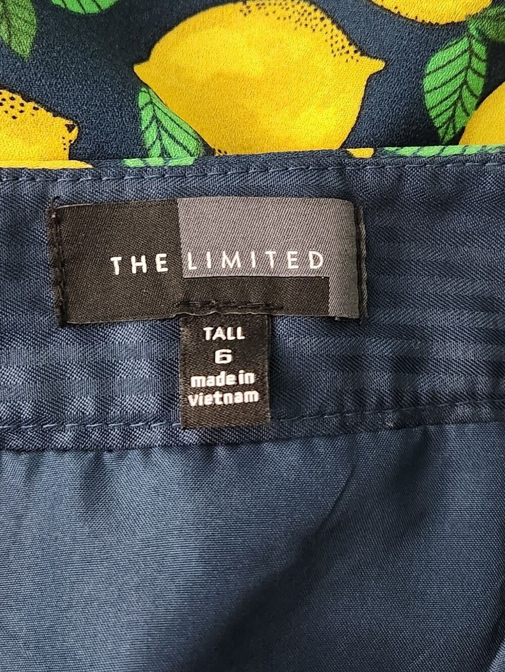 Limited Tall Pleated Lemon Pocket Skirt - Picture 5 of 7